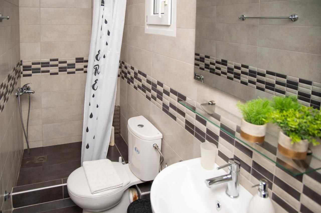 Seven Heaven Premium Suites เทสซาโลนิกิ ภายนอก รูปภาพ