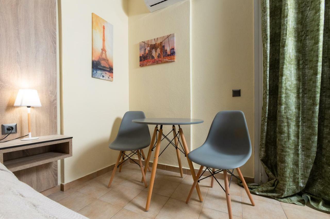 Seven Heaven Premium Suites เทสซาโลนิกิ ภายนอก รูปภาพ